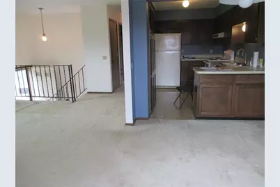2870 Castleford Court, Saint Paul, MN 55125 - Photo 7