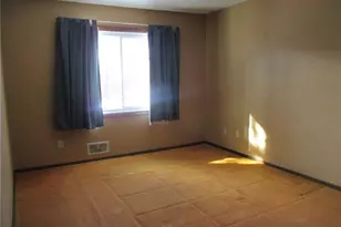 2870 Castleford Ct, Woodbury, MN 55125 - Photo 13