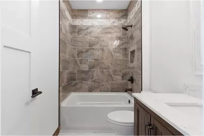 1422 Creekwood Drive, New Richmond, WI 54017 - Photo 19