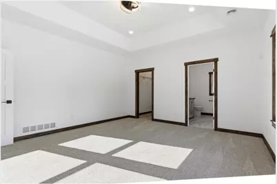 1422 Creekwood Drive, New Richmond, WI 54017 - Photo 47