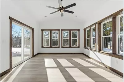 1422 Creekwood Drive, New Richmond, WI 54017 - Photo 15