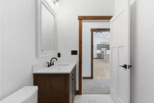 1422 Creekwood Dr, New Richmond, WI 54017 - Photo 25