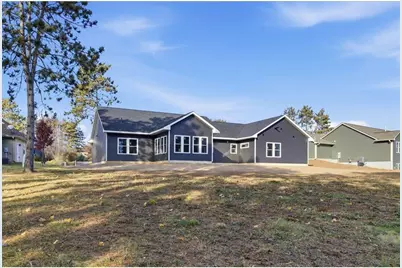 1422 Creekwood Drive, New Richmond, WI 54017 - Photo 55