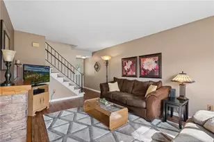 8525 W 97th St Cir, Minneapolis, MN 55438 - Photo 9