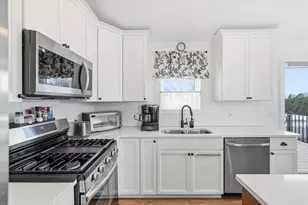 1107 Rich River Way, New Richmond, WI 54017 - Photo 5