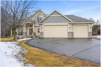 925 Sadie's Lane, Hudson, WI 54016 - Photo 3