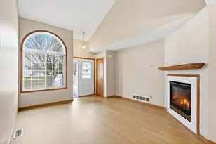 2305 Rosemary Curve, Hudson, WI 54016 - Photo 5