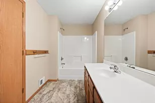 2305 Rosemary Curve, Hudson, WI 54016 - Photo 15