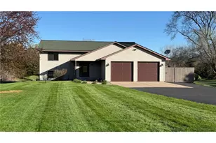 982 Drover Trl, Hudson Township, WI 54016 - Photo 15