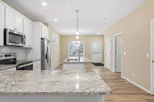 527 Morgan Dr, New Richmond, WI 54017 - Photo 9