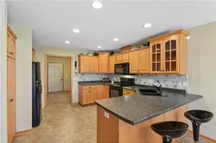 1409 Wood Duck Ln, New Richmond, WI 54017 - Photo 9