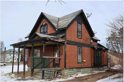 713 5th Avenue, Eau Claire, WI 54703 - Photo 3