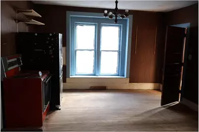 713 5th Avenue, Eau Claire, WI 54703 - Photo 7