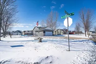 320 Bluebill St, Baldwin, WI 54002 - Photo 49