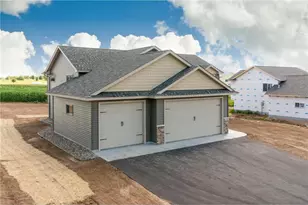 453 Coyote Way, New Richmond, WI 54017 - Photo 35