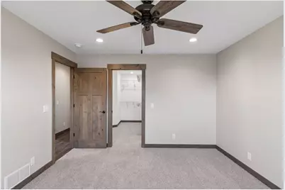 453 Coyote Way, New Richmond, WI 54017 - Photo 19