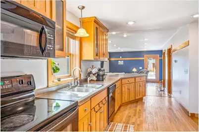 1090 7th Avenue, Baldwin, WI 54002 - Photo 7