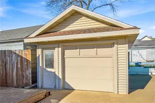 1090 7th Ave, Baldwin, WI 54002 - Photo 5