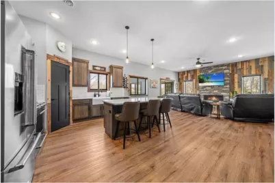 1933 4th Avenue, Baldwin, WI 54002 - Photo 9