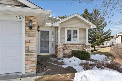 1102 Highpoint Court, New Richmond, WI 54017 - Photo 3