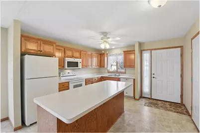 1102 Highpoint Court, New Richmond, WI 54017 - Photo 13