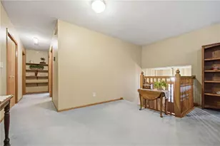 716 Hallstrom Dr, Red Wing, MN 55066 - Photo 7