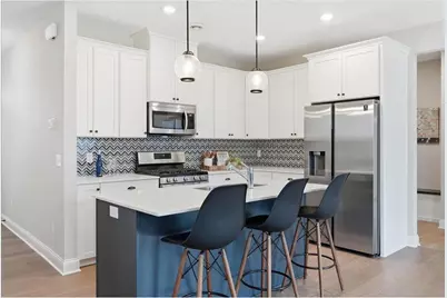 1512 Southpoint Drive, Hudson, WI 54016 - Photo 3