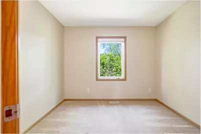 9020 Parkside Drive, Woodbury, MN 55125 - Photo 35