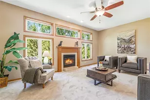 9020 Parkside Dr, Woodbury, MN 55125 - Photo 23