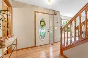 9020 Parkside Dr, Woodbury, MN 55125 - Photo 9