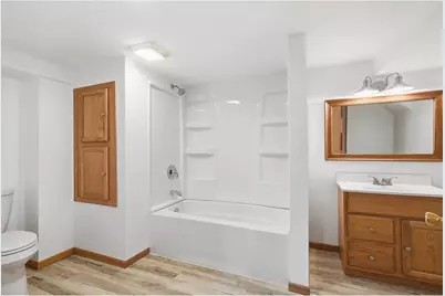 N7691 910th Street, River Falls Township, WI 54022 - Photo 33