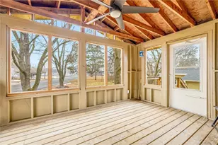 1026 Monroe St, Hudson, WI 54016 - Photo 7