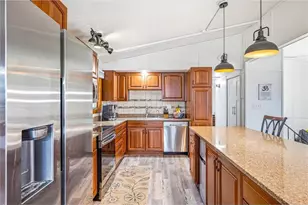 1026 Monroe St, Hudson, WI 54016 - Photo 11