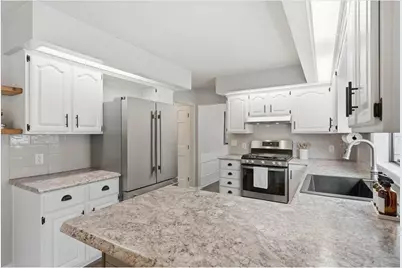 E4180 Woodfield Road, Eau Claire, WI 54701 - Photo 9