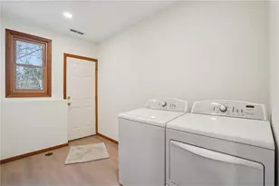 5301 Oakwood Dr, Saint Paul, MN 55110 - Photo 41