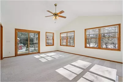 5301 Oakwood Drive, Saint Paul, MN 55110 - Photo 15