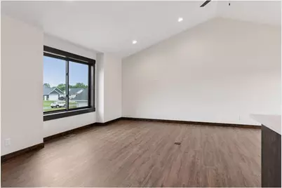 471 Coyote Way, New Richmond, WI 54017 - Photo 11