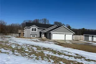 2530 County Rd E, Woodville, WI 54028 - Photo 3