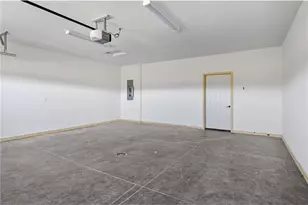 3357 Iris Dr, Eau Claire, WI 54703 - Photo 27