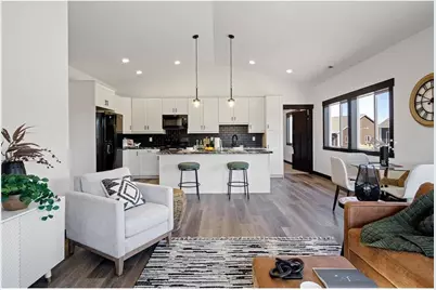 3357 Iris Drive, Eau Claire, WI 54703 - Photo 23