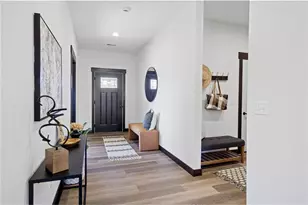 3355 Iris Dr, Eau Claire, WI 54703 - Photo 5