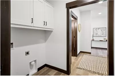 3355 Iris Drive, Eau Claire, WI 54703 - Photo 11