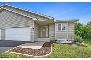 470 Brookhaven Dr, Hammond, WI 54015 - Photo 1