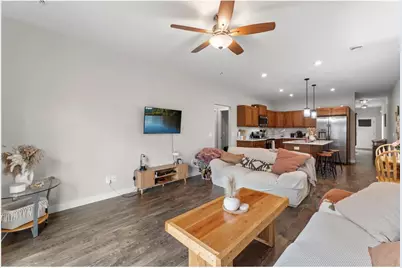 7387 Degrio Way, Inver Grove Heights, MN 55076 - Photo 17