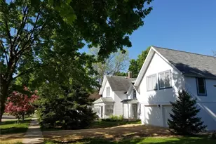 412 Main St, Pepin, WI 54759 - Photo 1