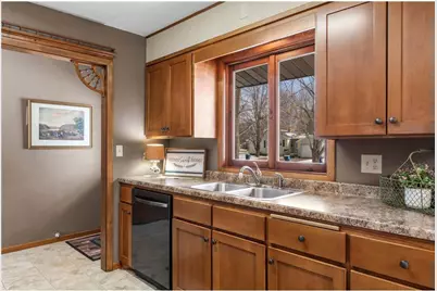 112 Elbert Drive, Rice Lake, WI 54868 - Photo 9