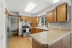 591 Spurline Cir, Hudson, WI 54016 - Photo 7