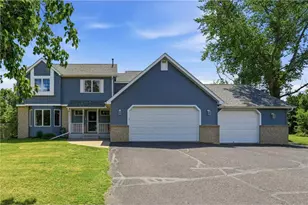 591 Spurline Cir, Hudson, WI 54016 - Photo 1