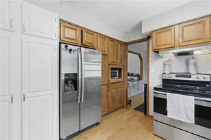591 Spurline Cir, Hudson, WI 54016 - Photo 9