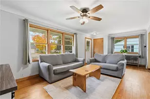 709 Saint Croix St, Hudson, WI 54016 - Photo 5